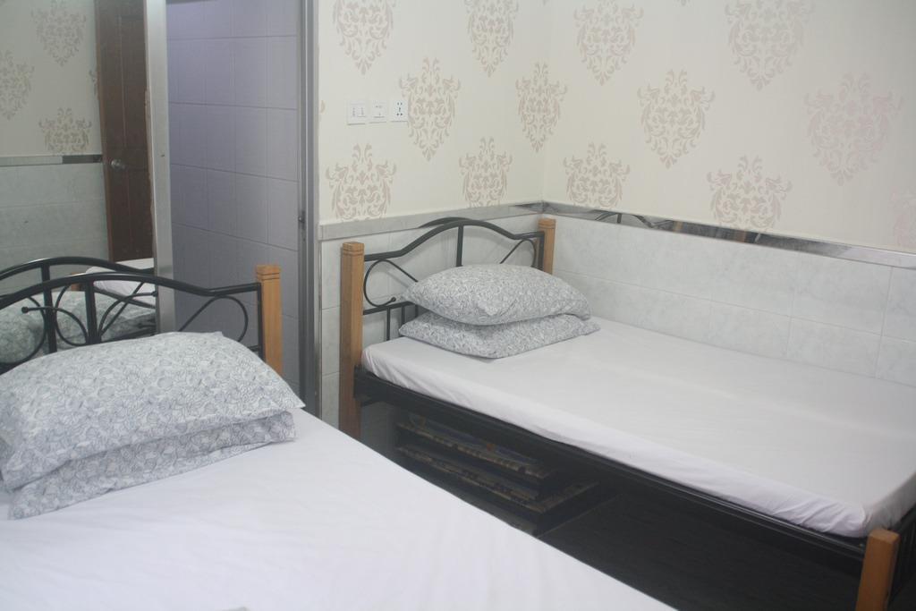 K & B Rumah tetamu